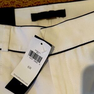 Banana Republic Sloane Women’s Pants - New with tags. White size 6